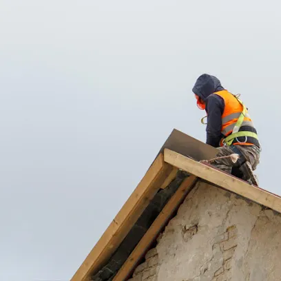 Image de RG Ets Couverture Etanchéité - Couvreur Laval - Démoussage Toiture - Réparation Fuites - Façadier