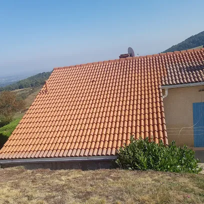 Image de Rg réno couverture, charpentier, démoussage, planche de rive alu.