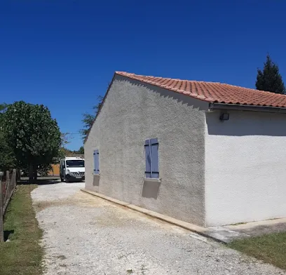 Image de RJ PRO Niort Couverture - Toiture - Rénovation - Zinguerie - Façade