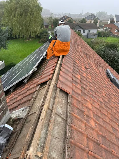 Image de Roofer SAS - Toiture La Garenne-Colombes 92 - Charpente Zinguerie