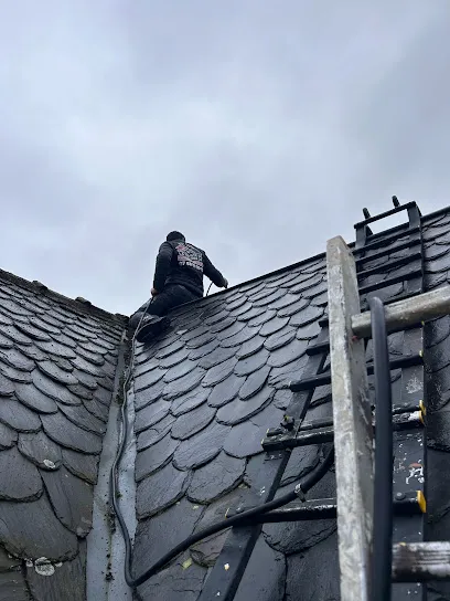 Image de Spécialiste de la Toiture 24 Entreprise Michelet