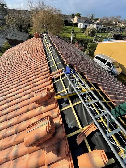 Image de Stahl Rénovation | Couvreur Ravalement Nettoyage Toiture Nantes