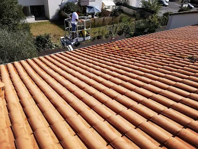 Image de Toiture Aquitaine charpentier couvreur Agen