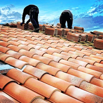 Image de Toitures d'Aqui. Charpente Couverture Zinguerie En Centre Var