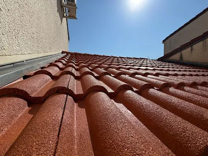 Image de Toitures et Façades de France | Entrepreneur en toiture à Saint Porchaire