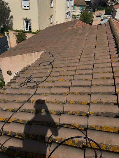 Image de Tremouss entreprise:Démoussage&Nettoyage,toiture,façade,terrasse.