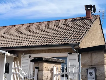 Image de Tuile1 z2e Net - Couvreur Bourg en Bresse - Couverture et nettoyage toiture