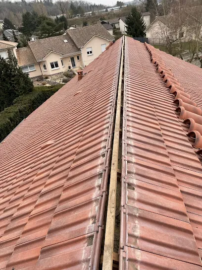 Image de Vercruysse rénovation - Couvreur 57 : Nettoyage Fuites Infiltration Toiture Façade Couverture Moselle Guessling-Hémering